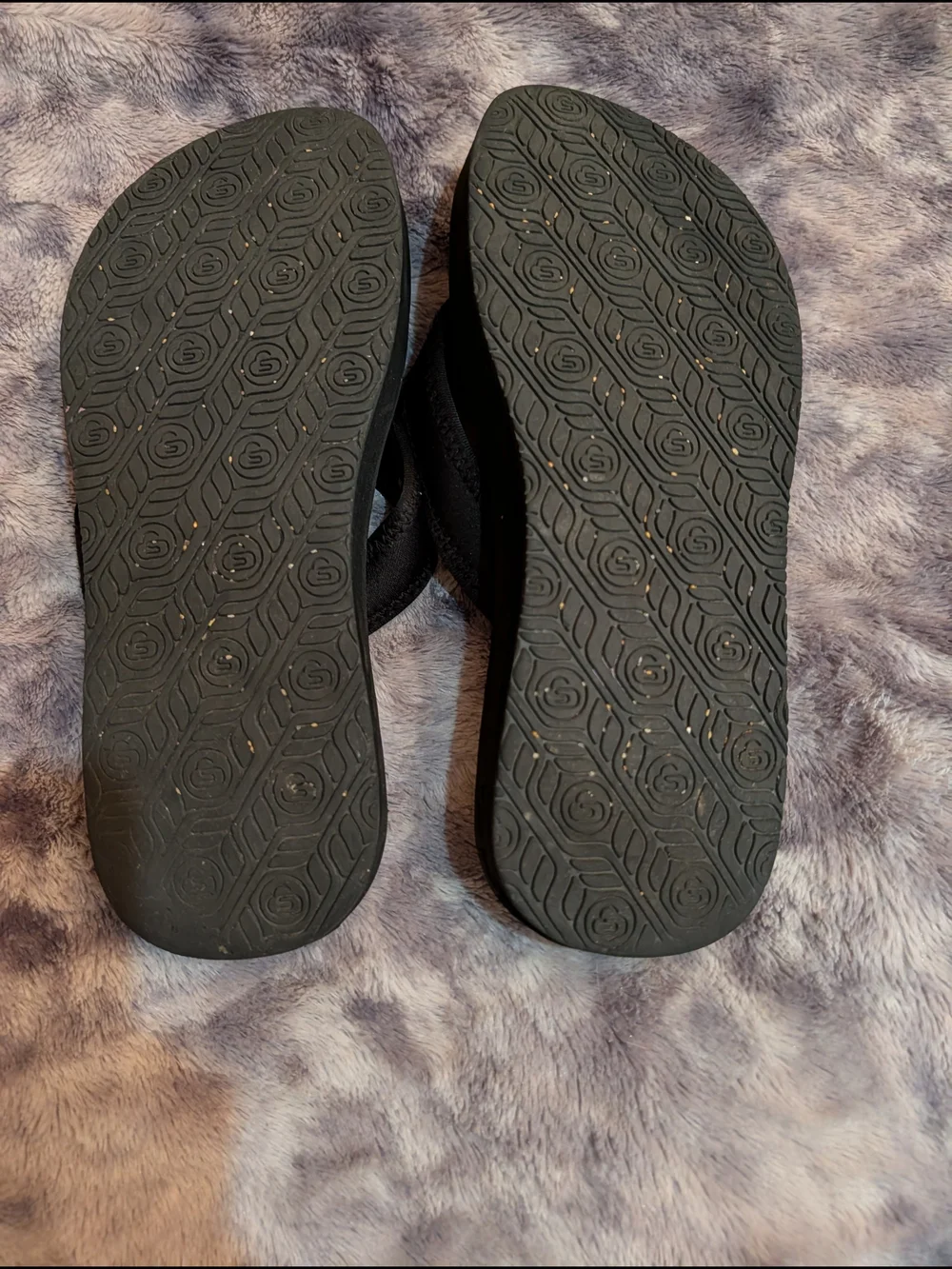Unisex Black Flip Flop Sandals with Cushioned Straps Women 9.5 Men 8